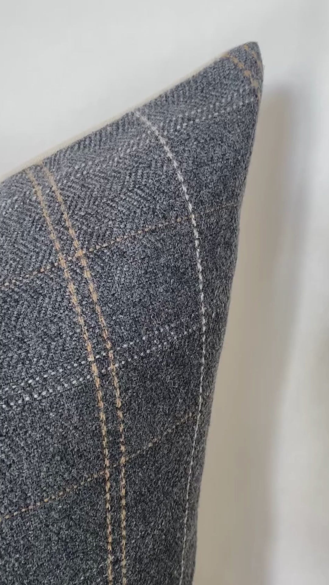 Glenton Pillow Cover