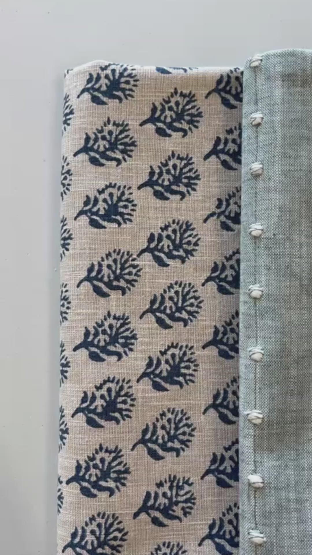 blue throw pillow set