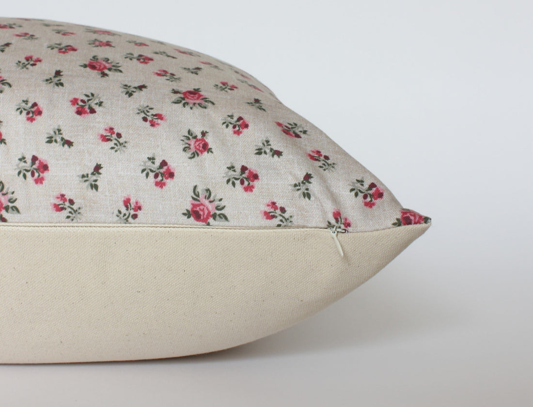 vintage pillow with invisible zipper