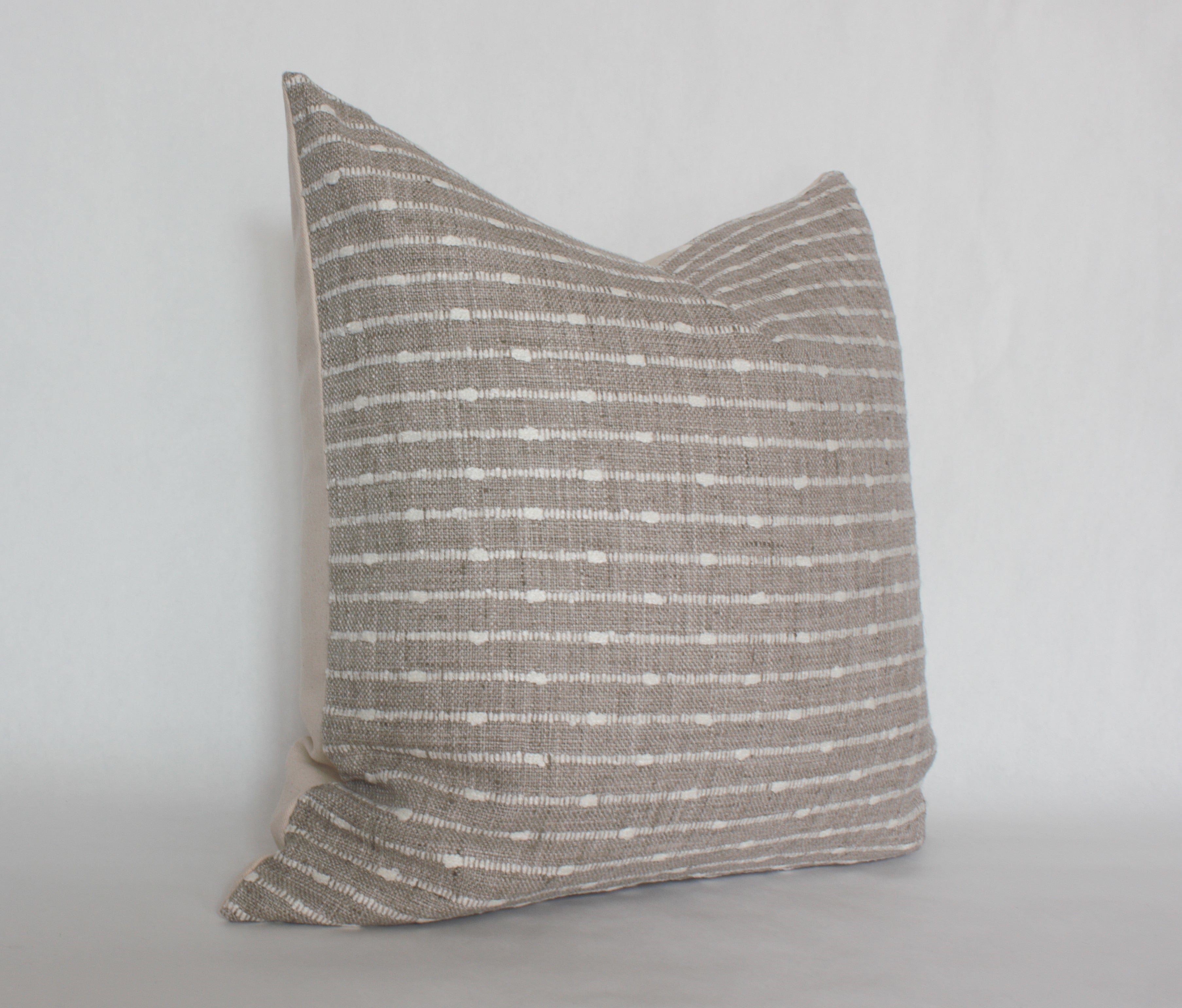 cream textured pillow cover